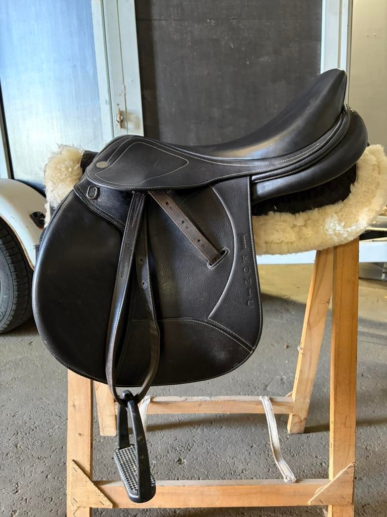 Selle ikonic, Animaux & Accessoires, Enlèvement, Comme neuf, Obstacle