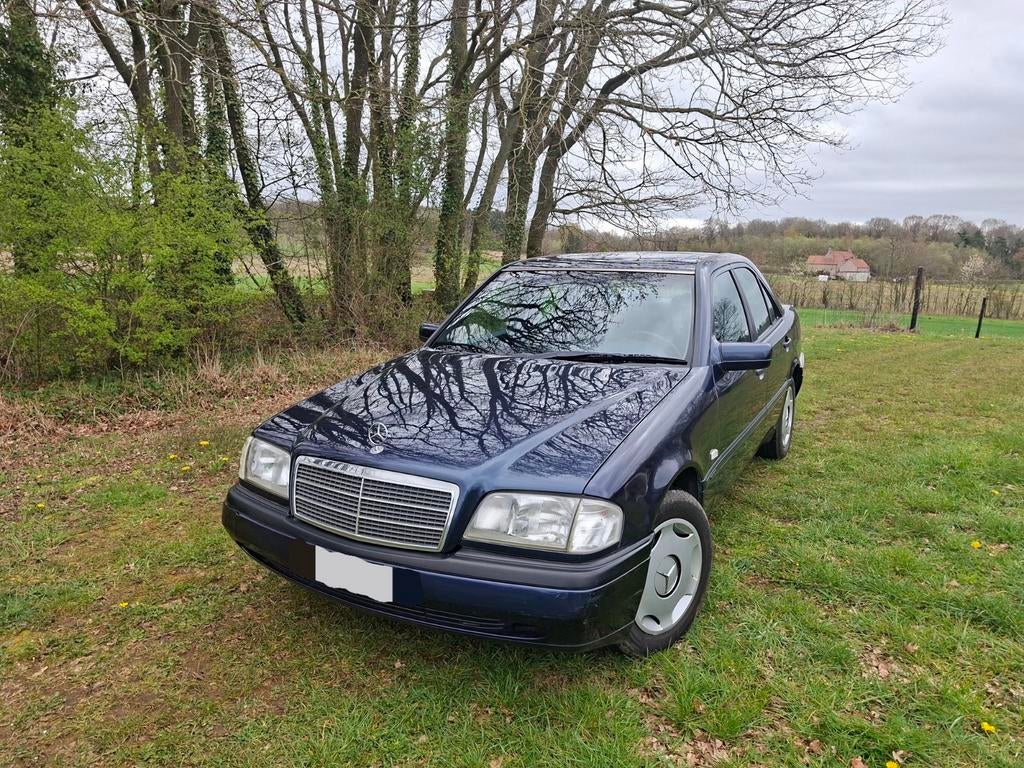 Voiture ancienne Mercedes C180 W202, Autos, Achat, 5 portes, Automatique, Particulier