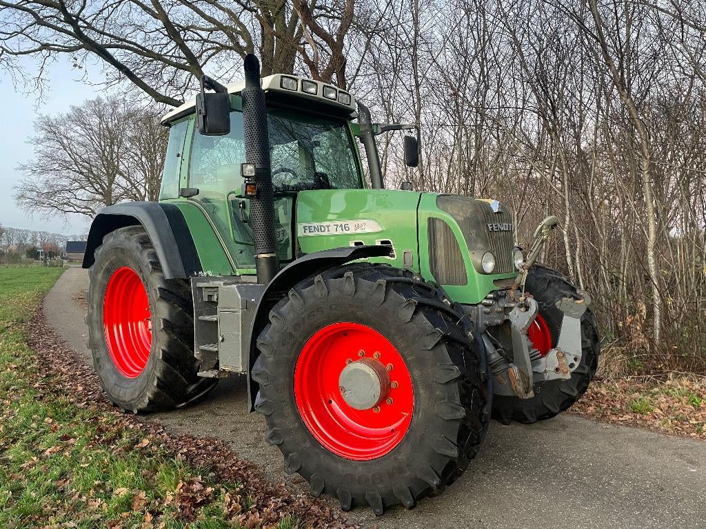 fendt 716 vario tms com 3, Articles professionnels, Agriculture | Tracteurs, Enlèvement, Fendt
