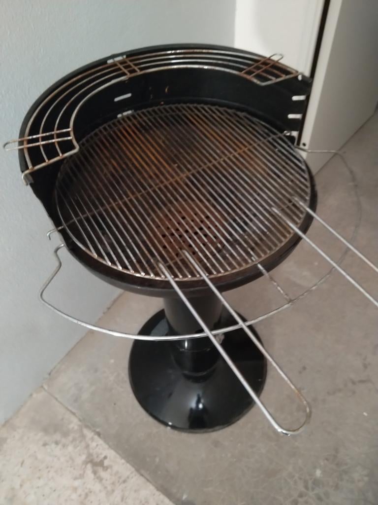 Barbecue Barbecook Loewy, Jardin & Terrasse, Barbecues au charbon de bois, Enlèvement