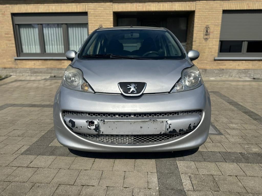 Peugeot 107 1.0 essence 2010, Autos, Peugeot, Argent ou Gris, Achat, Boîte manuelle, 5 portes