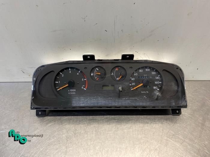 Instrument de bord d'un Nissan Terrano (Terrano II 93-), Autos : Pièces & Accessoires, -, 3 mois de garantie, Utilisé, -