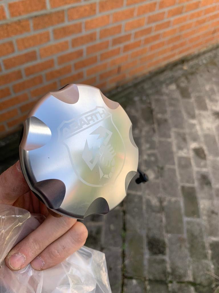 Bouchon trappe essence ABARTH, Enlèvement, Fiat