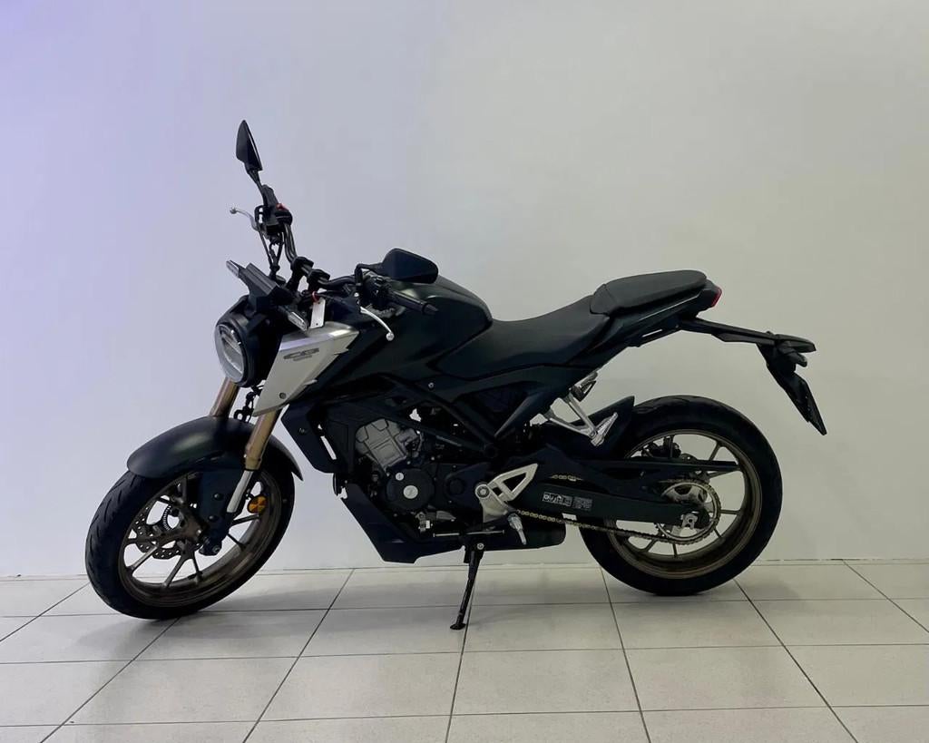 Honda CB125R (bj 2022) - foto 2