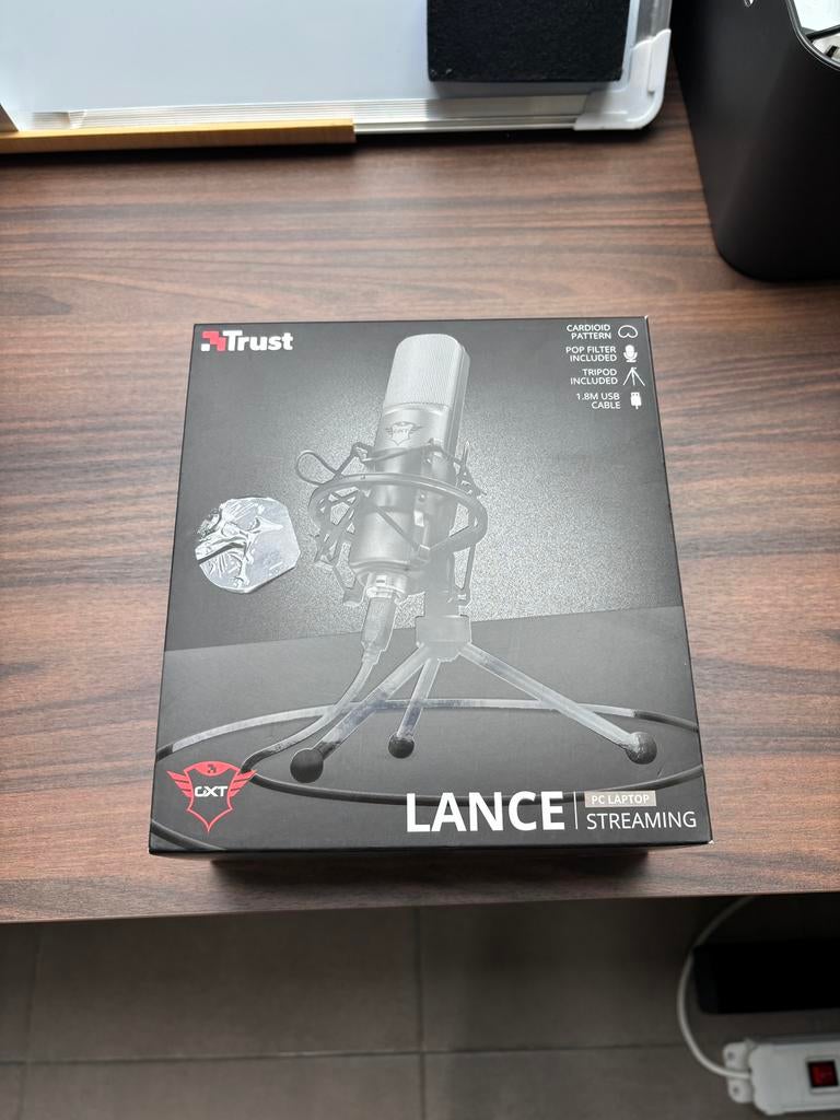 Micro USB Trust GXT 242, Computers en Software, Headsets, Ophalen, Zo goed als nieuw