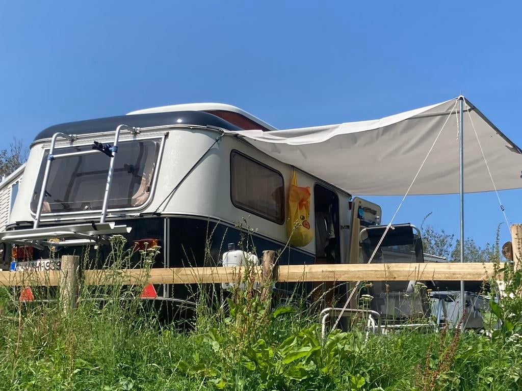 Old timer Eriba caravan te huur., Enlèvement, Utilisé