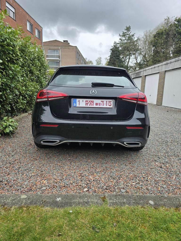 12/2018 Mercedes A180 d launch edition Amg line., Auto's, Alcantara, Zwart, 5 deurs, Particulier