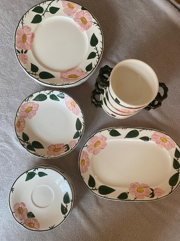 Servies villeroy en Boch wild rose, Ophalen, Gebruikt, Overige stijlen, Compleet servies