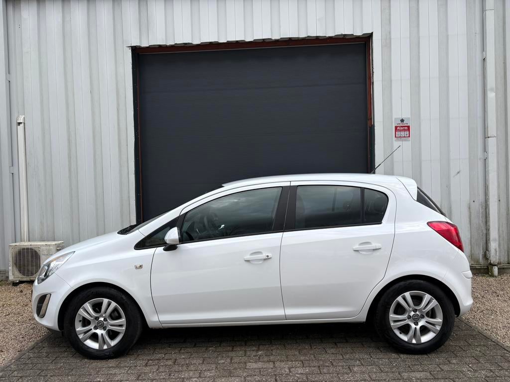 Opel corsa 1.4 benzine##100Pk#65000km#face lift#bluetooth##, Auto's, Opel, Voorwielaandrijving, Stof, Wit, 5 deurs