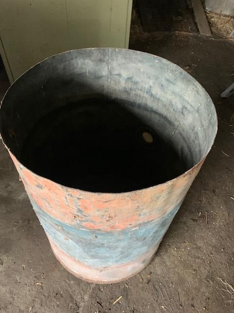 Metalen vat, Enlèvement