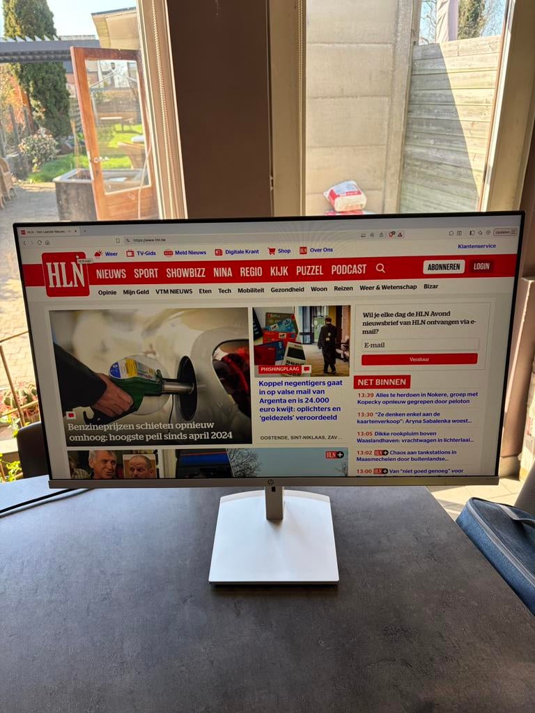 27” Hp computerscherm, Computers en Software, Monitoren, Ophalen, Zo goed als nieuw
