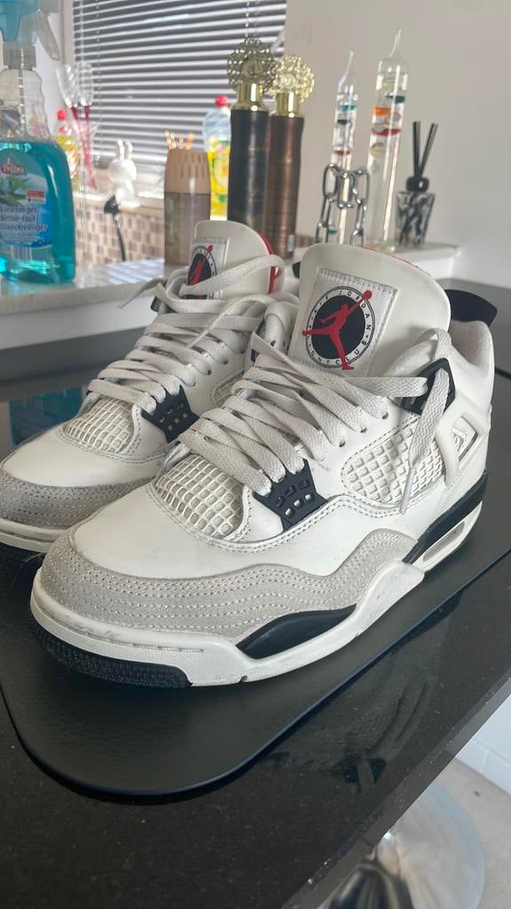 Jordan 4 flight club, Ophalen, Zo goed als nieuw