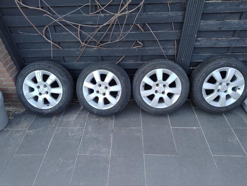 Velgen met goede banden ( 4x100), Auto-onderdelen, Banden en Velgen, Ophalen, Velg(en)