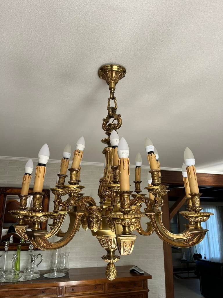 Klassieke bronzen kroonluchter – 16 lichtpunten, Ophalen, Gebruikt