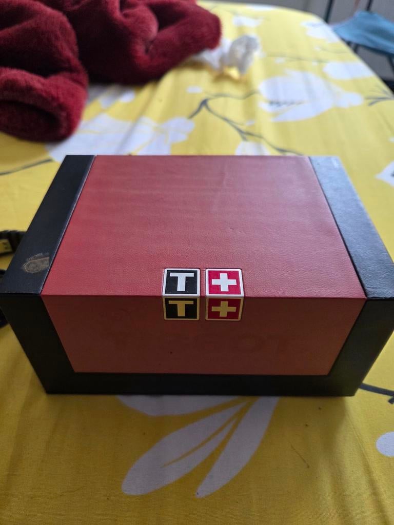 Set van 2 horloges (tissot, junghans mega), Ophalen of Verzenden