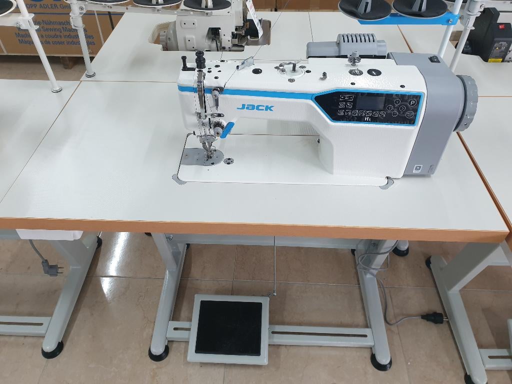 Jack H6 Industriële Naaimachine Geschikt voor Jeans en Leer, Hobby & Loisirs créatifs, Machines à coudre & Accessoires, Neuf, Machine à coudre