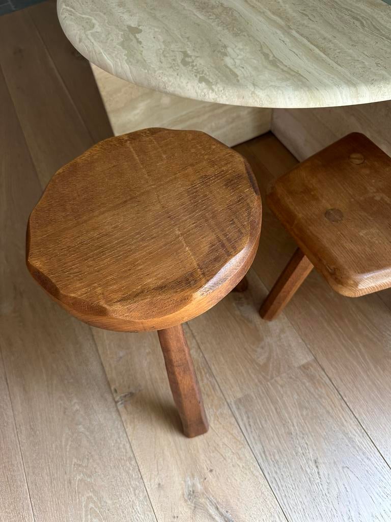 2 jolis tabourets vintage, trépieds, brutaliste, Enlèvement