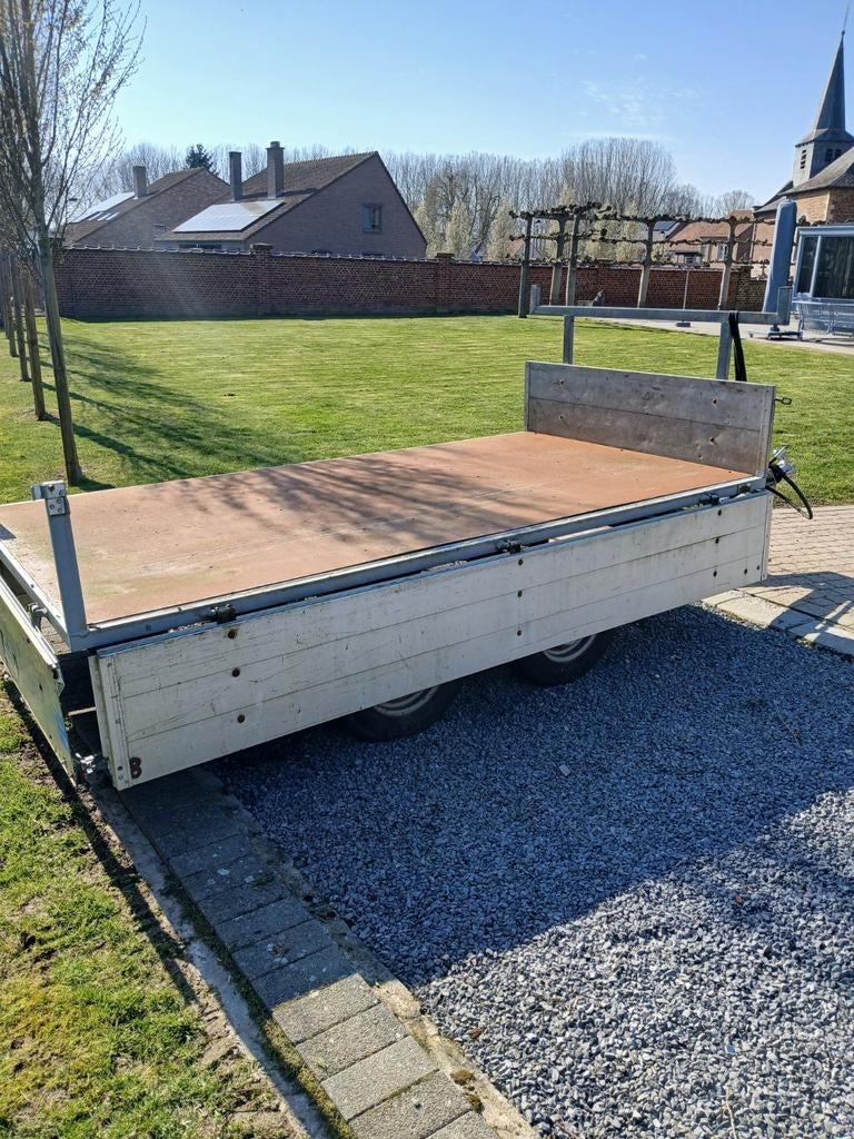 Benne basculante TIGER 2,4 t, Enlèvement