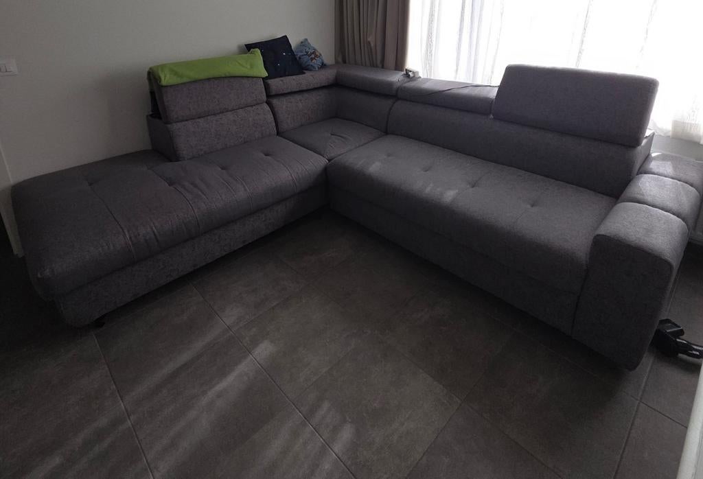 Siège. Léger endommagement du connecteur entre les sièges., Maison & Meubles, Enlèvement, Comme neuf, Synthétique