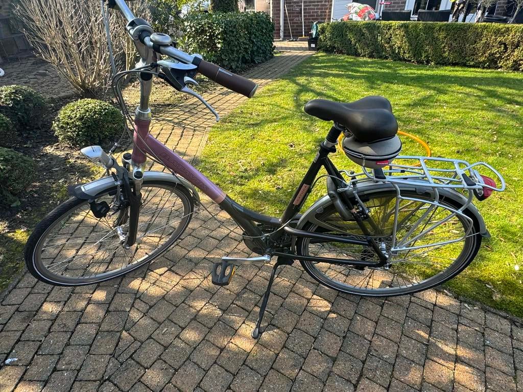Batavus Damesfiets 24 versnellingen, Ophalen, Zo goed als nieuw, Batavus, Versnellingen