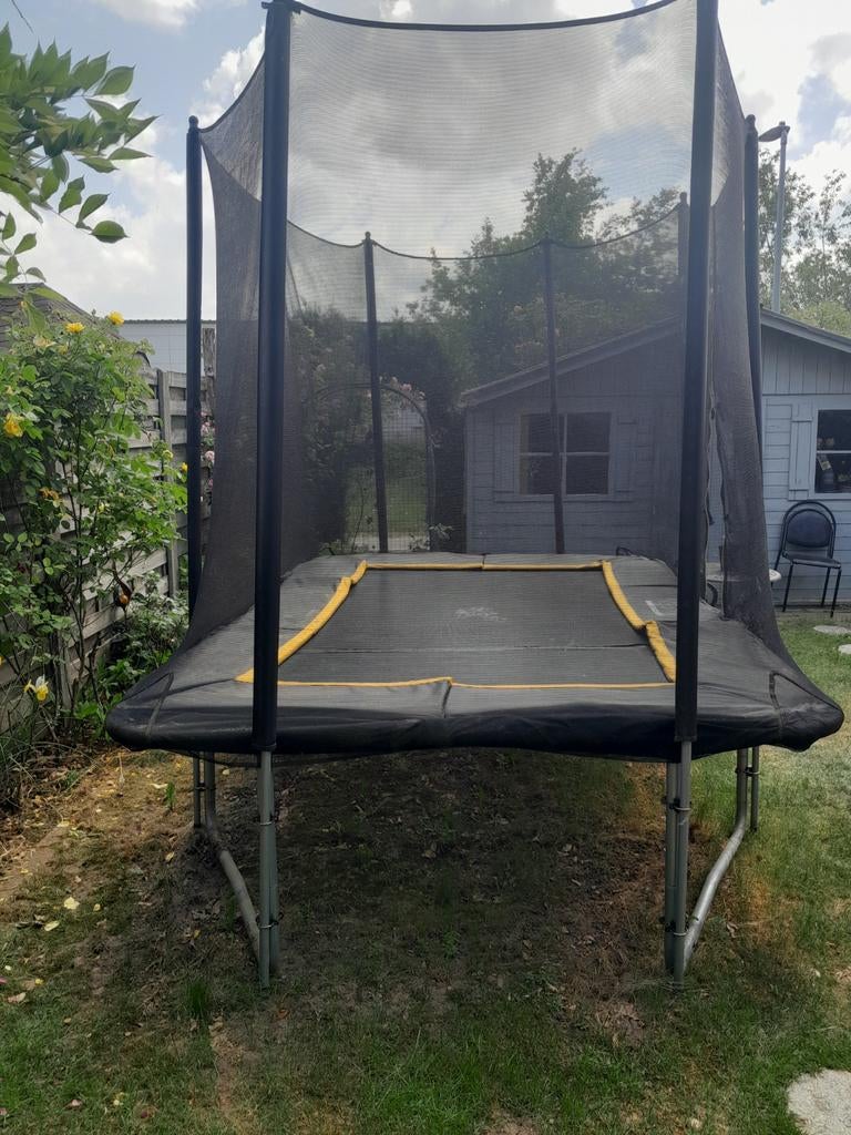 trampoline, Enlèvement