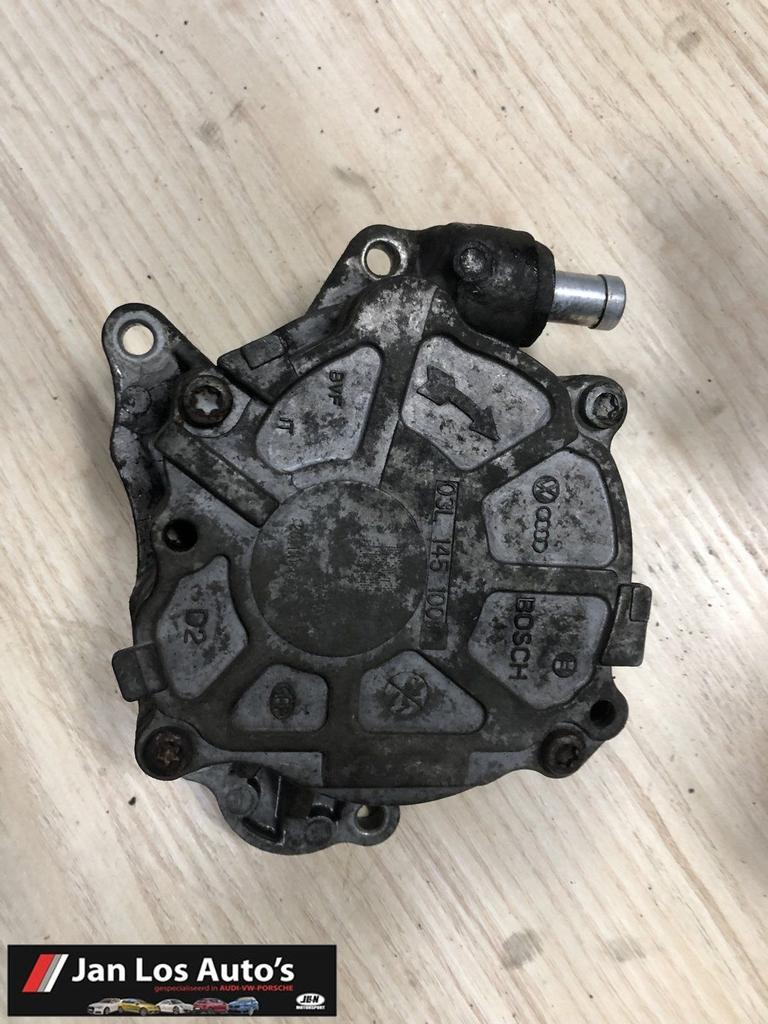 VW Transporter T5 vacuumpomp 2.0 TDI BiTdi 03L145100f, Volkswagen, -, Utilisé, -