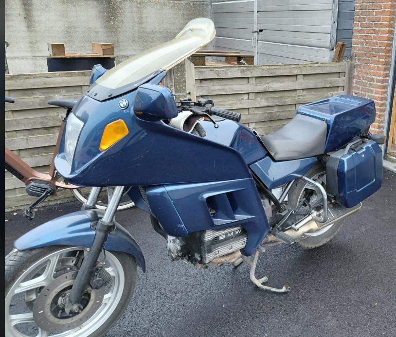 MOTORFIETS BMW type K75, Motos, Motos | BMW, Plus de 35 kW, Transmission par cardan, Particulier, 3 cylindres