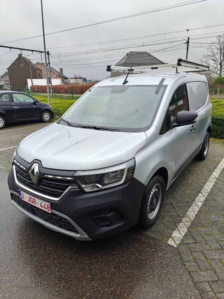 Renault Kangoo 2022 55 000 km, Argent ou Gris, Achat, Euro 6, Boîte manuelle