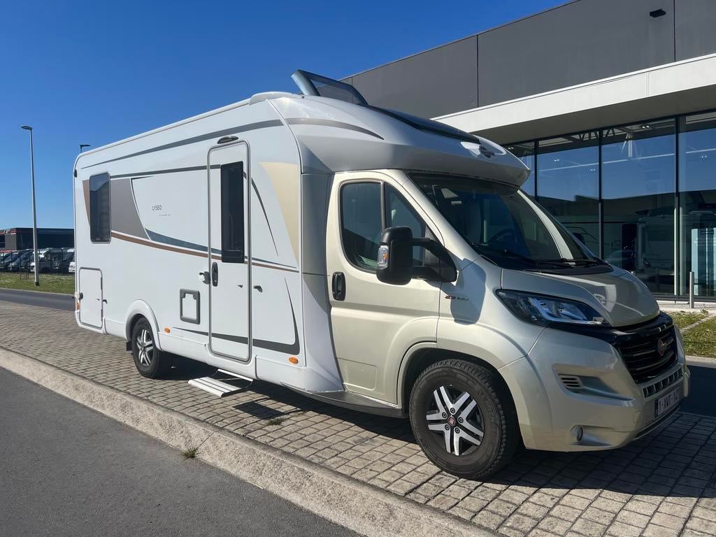Bürstner Lyseo Privilège T 744 zeer ruime uitvoering, Caravans en Kamperen, Mobilhomes, Antidémarrage, Ringverwarming, Fiat, 7 tot 8 meter