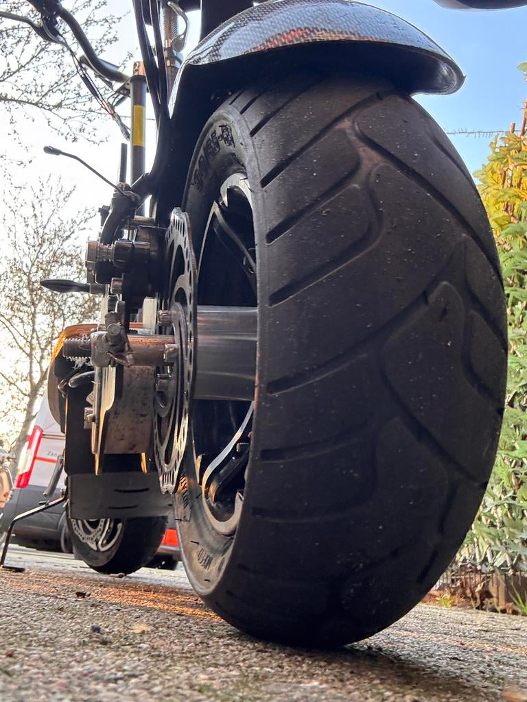 E- step met zadel, Ophalen, Zo goed als nieuw, Elektrische step (E-scooter)