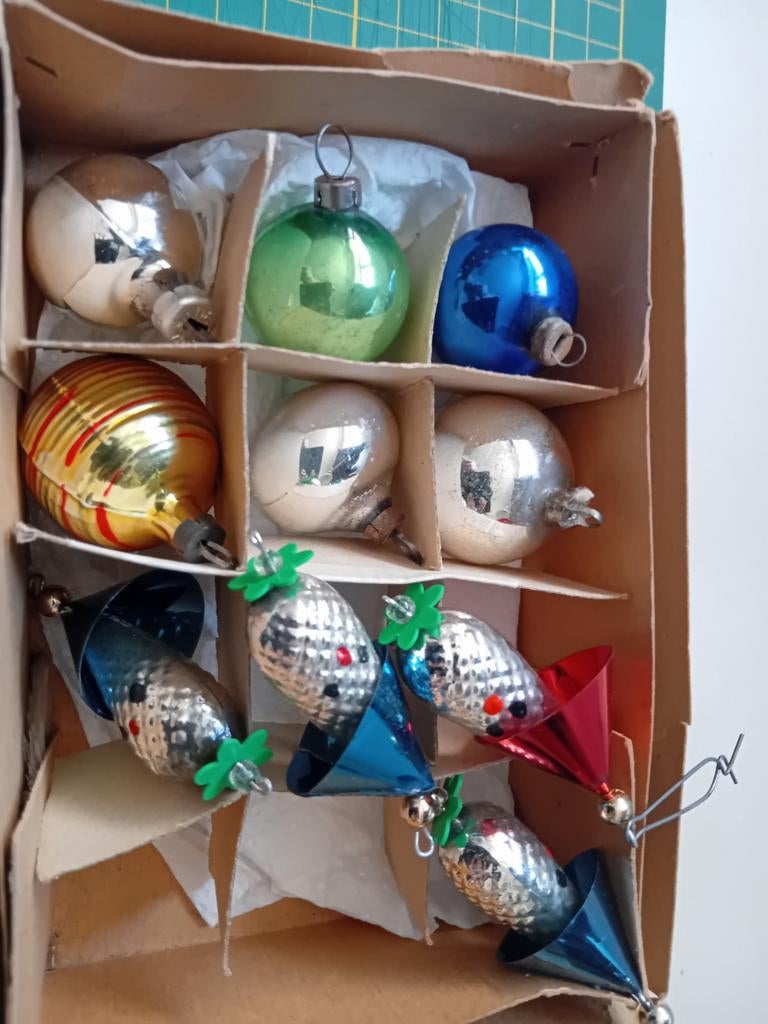 Boules de Noël, Enlèvement ou Envoi