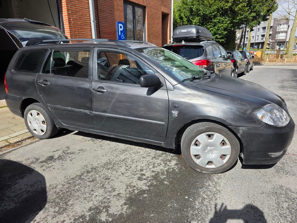 TOYOTA COROLLA 1400 VVTI, Autos, Argent ou Gris, Achat, Rétroviseurs électriques, Entreprise