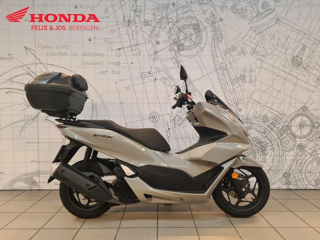 Honda PCX 125 (bj 2023)