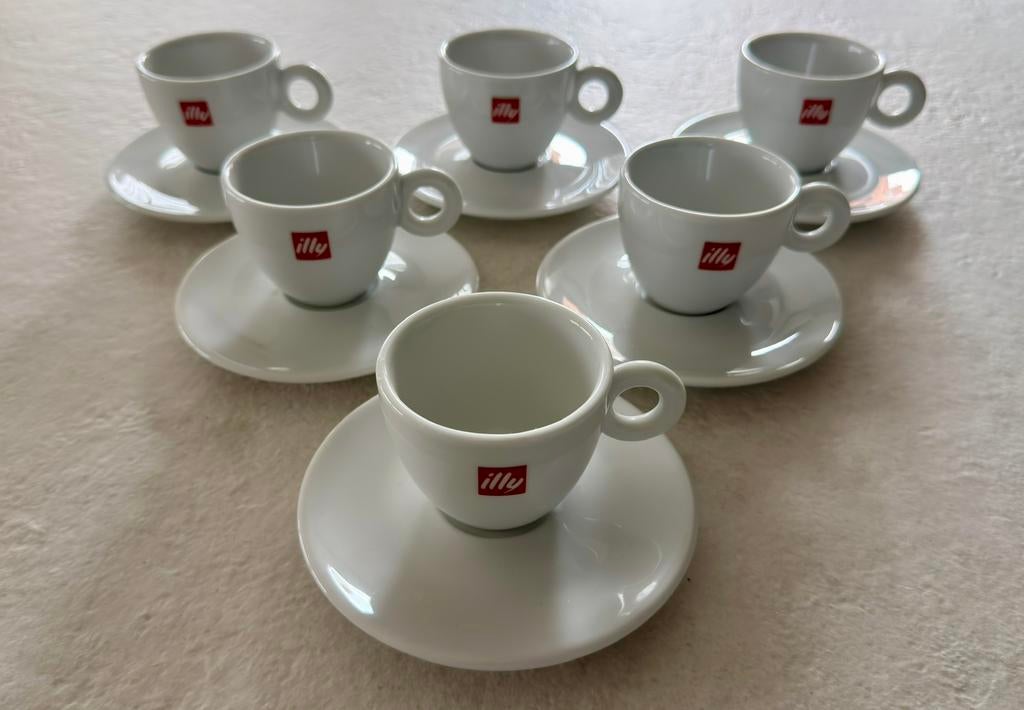 Originele Illy tasjes, Collections, Enlèvement, Comme neuf, Porcelaine, Tasse et/ou soucoupe