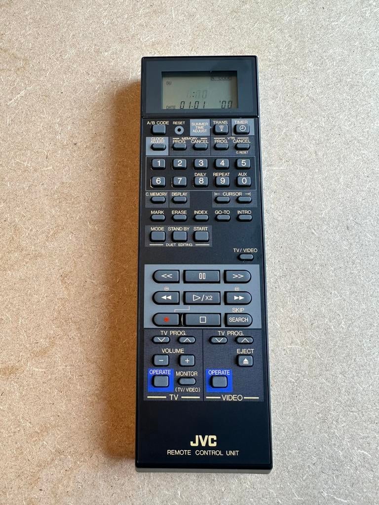 Télécommande JVC PQ10884 R6/AA/UM-3, TV, Hi-fi & Vidéo, Télécommandes, Originale, VHS, Utilisé, Avec écran