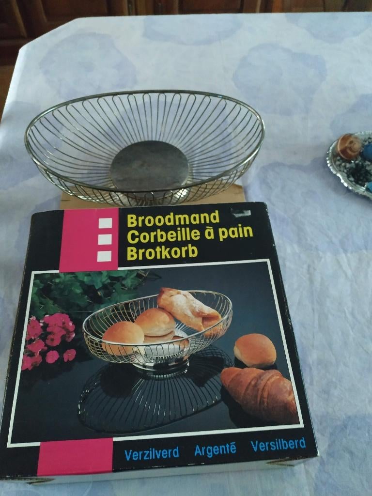 luxe broodmand verzilverd nieuw in doos, Ophalen of Verzenden, Nieuw