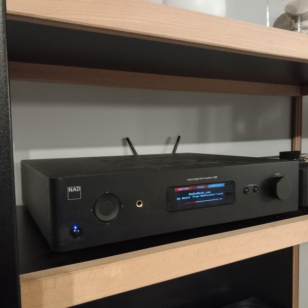 NAD C368 hybride versterker + MDC bluos 2i, Zo goed als nieuw, 60 tot 120 watt, Stereo, Ophalen