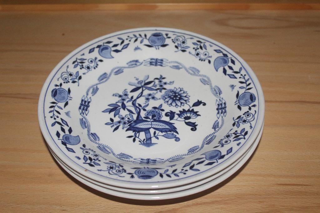 3 Borden Boch Zwiebel, Ophalen