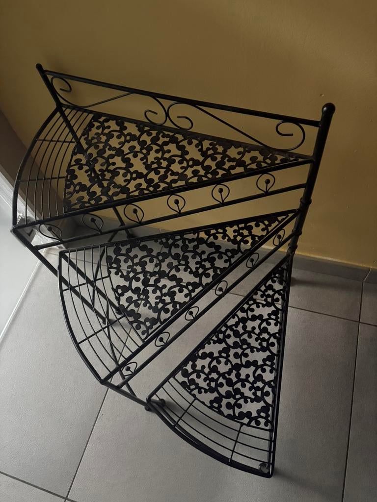 Etagère plantes, Enlèvement, Utilisé