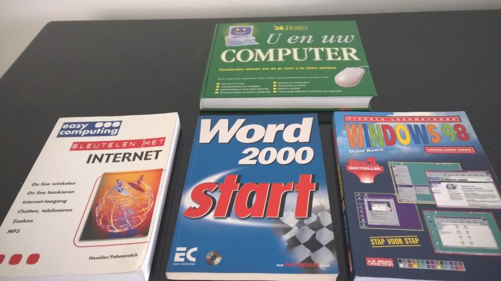 Oude computer boeken, Boeken, Ophalen of Verzenden, Zo goed als nieuw