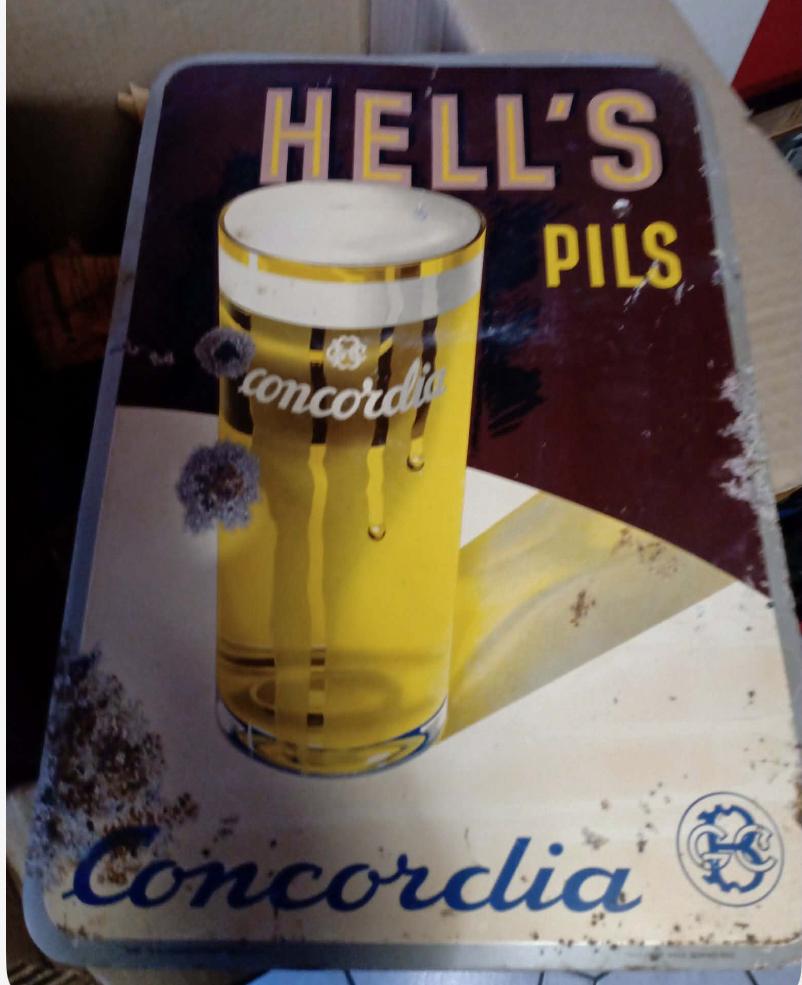 Concordia Geraardsbergen blikken bord, Ophalen