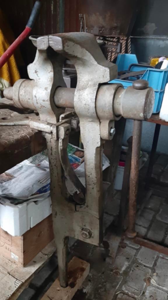 Staartbankschroef, Ophalen