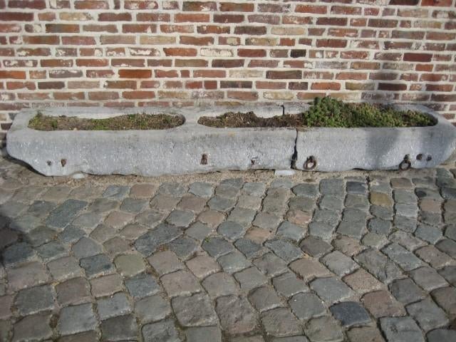 Lisez attentivement les bacs belges en pierre bleue  Hainaut, Jardin & Terrasse, Enlèvement, Comme neuf, Pierre