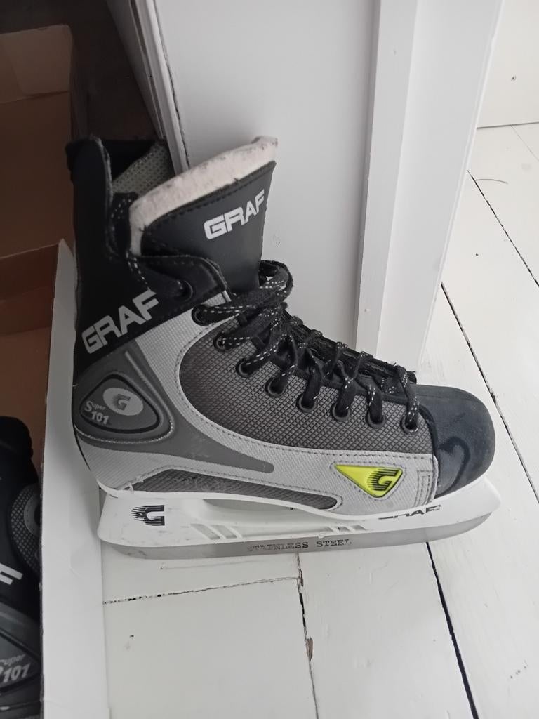 Patins taille 43, Enlèvement