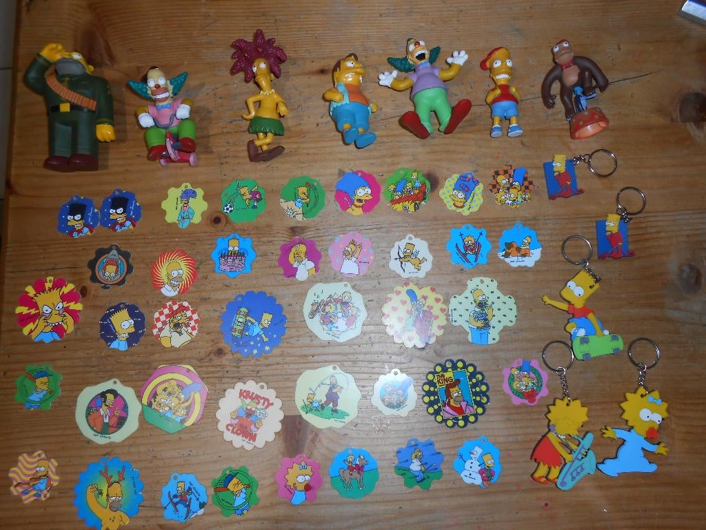 7 figurines The Simpsons Fox 2007, 5 porte clé, 40 pogs 1996, Enlèvement, Comme neuf