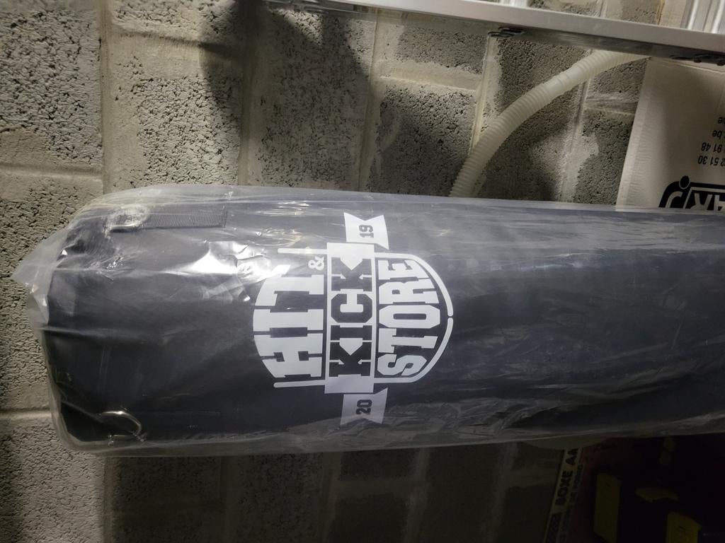 Sac de frappe 1m80, Enlèvement, Neuf, Sac de boxe