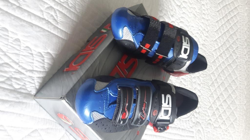 CHAUSSURES POUR VELO DE COURSE, Neuf, Enlèvement, Chaussures de sport, Bleu
