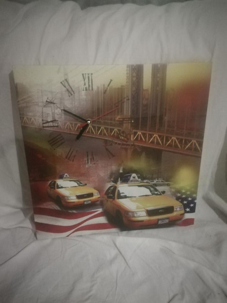 Cadre N-Y 40x40 avec horloge, Maison & Meubles, Enlèvement ou Envoi, Comme neuf