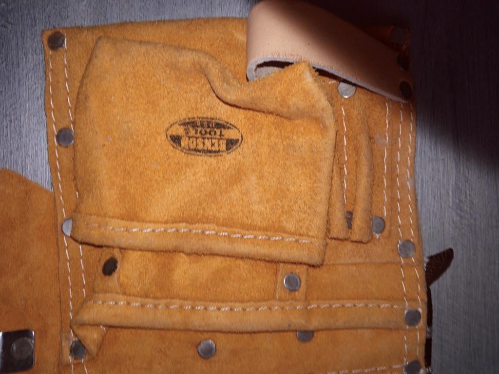 Ceinture à outils neuve, toujours dans la boîte,, Bricolage & Construction, Enlèvement ou Envoi