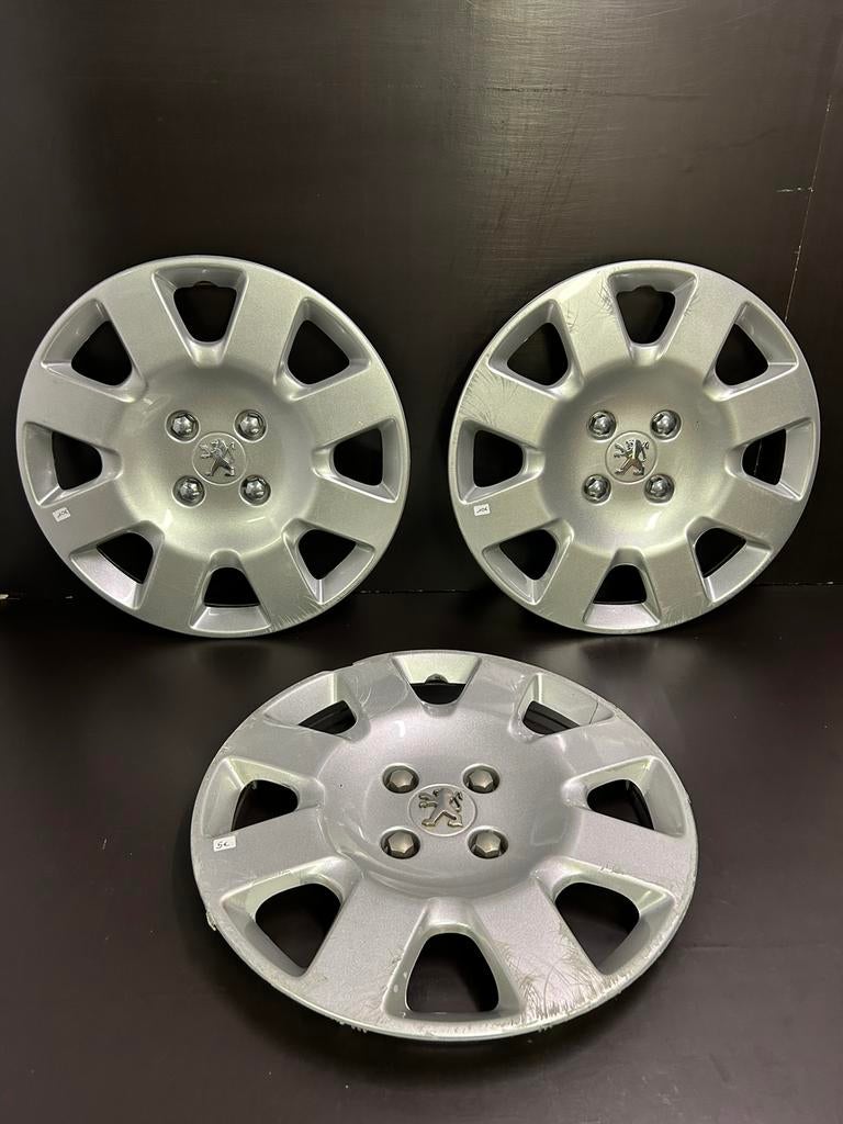 3 enjoliveurs Peugeot ,208,307,308,508,2008, partner 16", Autos : Divers, Enjoliveurs, Enlèvement ou Envoi, Utilisé
